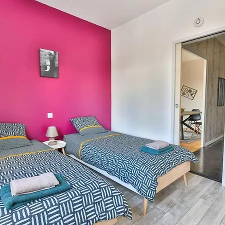 Center - Terrace & Garden - 1 To 3 Bedrooms *